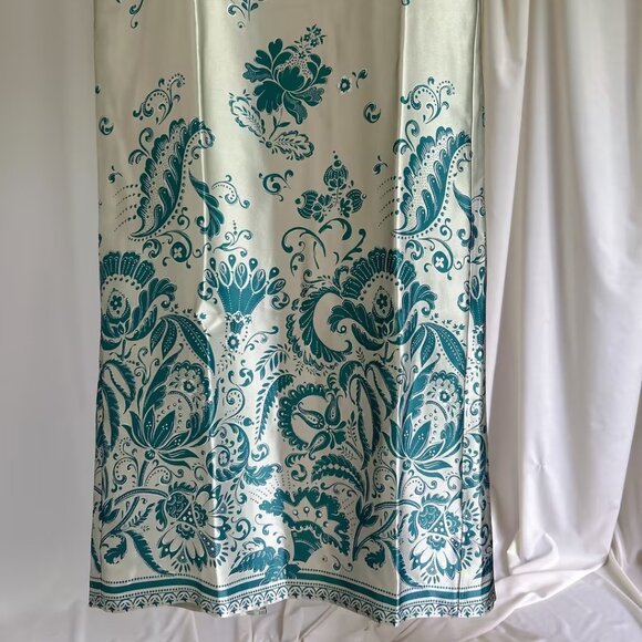 REFORMATION Frankie Silk Dress - Sage Border in size 6 - Picture 2 of 7